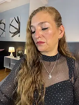 Snapshot of JennaMilf_ chatting on June 2, 2026, 6:41 pm JennaMilf online show from June 2, 2026, 6:41 pm