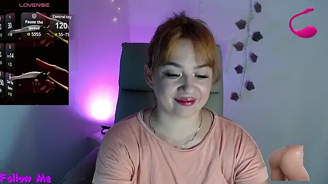 Snapshot of Sweet_feeling30 chatting on March 10, 2026, 11:20 pm Sweet feeling30 online show from March 10, 2026, 11:20 pm