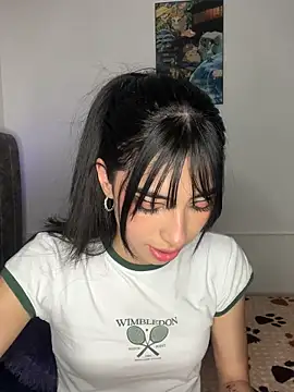 junorise23 online show from February 24, 2026, 4:46 am