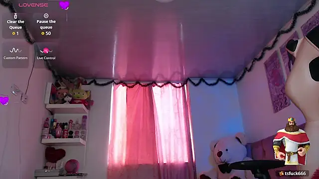 Snapshot of violett_brown9 chatting on June 27, 2026, 12:22 pm violett brown9 online show from June 27, 2026, 12:22 pm