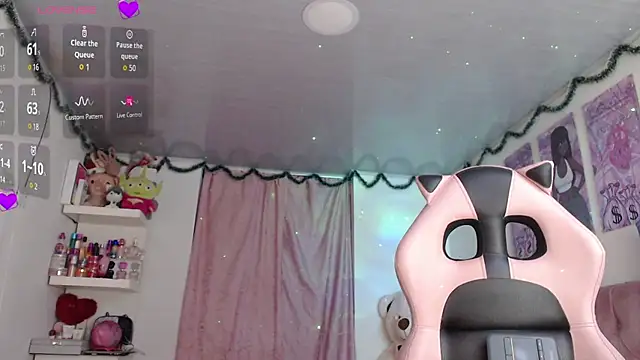 Snapshot of violett_brown9 chatting on July 28, 2026, 6:43 am violett brown9 online show from July 28, 2026, 6:43 am