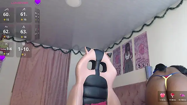 Snapshot of violett_brown9 chatting on June 26, 2026, 7:25 am violett brown9 online show from June 26, 2026, 7:25 am
