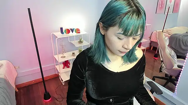 kyoto Aoki online show from February 5, 2026, 7:21 pm