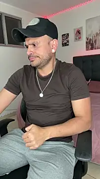 brunno boos online show from April 5, 2026, 1:34 am