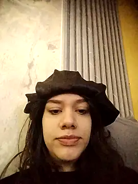 Snapshot of valerria_44 chatting on February 24, 2026, 9:37 pm valerria 44 online show from February 24, 2026, 9:37 pm
