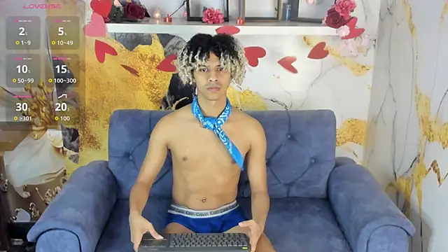 Snapshot of Victor_LatinBoy chatting on February 17, 2026, 3:04 am Victor LatinBoy online show from February 17, 2026, 3:04 am