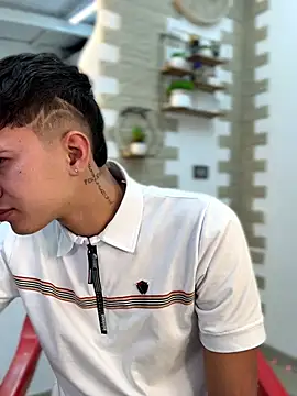 neithan sleitherx online show from February 3, 2026, 6:22 am