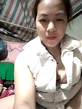 Lucky cutee online show from May 3, 2026, 4:39 am