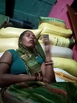 Snapshot of Rakhi_cut chatting on April 16, 2026, 2:40 pm Rakhi cut online show from April 16, 2026, 2:40 pm