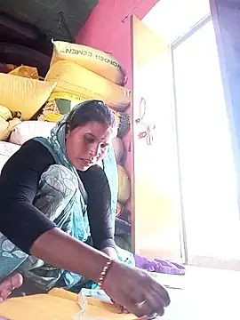 Snapshot of Rakhi_cut chatting on April 14, 2026, 7:46 am Rakhi cut online show from April 14, 2026, 7:46 am