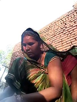 Snapshot of Rakhi_cut chatting on April 17, 2026, 1:19 am Rakhi cut online show from April 17, 2026, 1:19 am