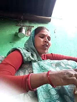 Snapshot of Rakhi_cut chatting on May 6, 2026, 12:53 pm Rakhi cut online show from May 6, 2026, 12:53 pm