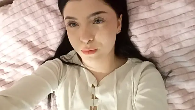 LexusGirls online show from March 12, 2026, 7:18 pm