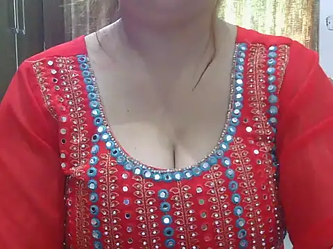 Snapshot of navdeepkour chatting on March 20, 2026, 5:19 am navdeepkour online show from March 20, 2026, 5:19 am