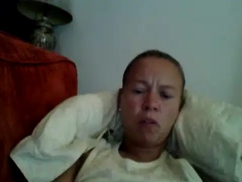 Snapshot of jennyblondeuk chatting on July 15, 2026, 5:31 pm jennyblondeuk online show from July 15, 2026, 5:31 pm