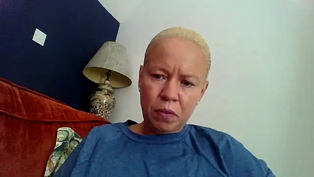 Snapshot of jennyblondeuk chatting on August 1, 2026, 1:53 pm jennyblondeuk online show from August 1, 2026, 1:53 pm