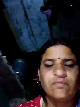 CUTE Ishpa online show from February 4, 2026, 7:42 pm