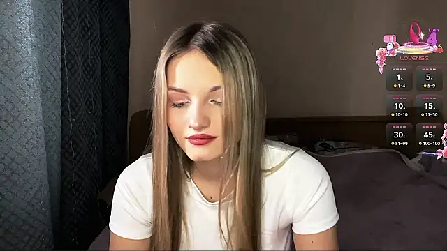 EmllyLighty online show from February 13, 2026, 8:14 am