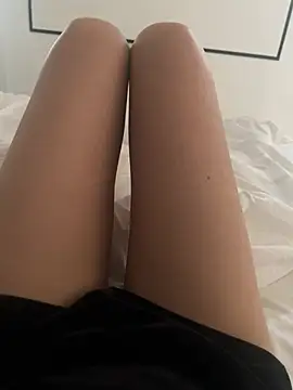 lucynan online show from February 24, 2026, 6:58 am