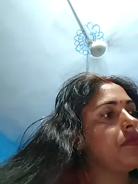 Snapshot of Mahima_rani34 chatting on August 7, 2026, 9:43 pm Mahima rani34 online show from August 7, 2026, 9:43 pm