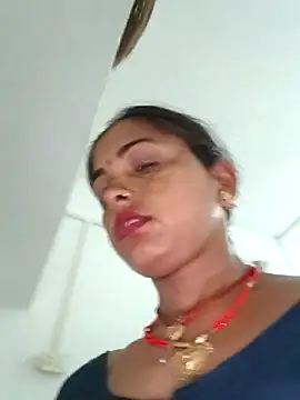 Mahima rani34 online show from June 5, 2026, 10:15 pm