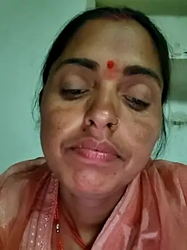 Snapshot of Mahima_rani34 chatting on March 5, 2026, 5:42 pm Mahima rani34 online show from March 5, 2026, 5:42 pm