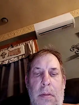 Snapshot of FragrantToe529 chatting on February 16, 2026, 4:00 am FragrantToe529 online show from February 16, 2026, 4:00 am