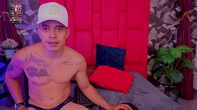 pleasureroomxx online show from February 4, 2026, 7:09 pm