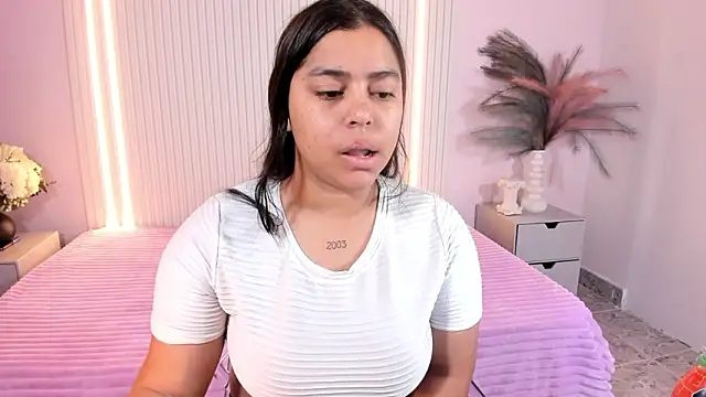 CelesteMoon5 online show from February 9, 2026, 3:59 am