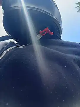 Ema Rose  online show from February 16, 2026, 5:22 pm