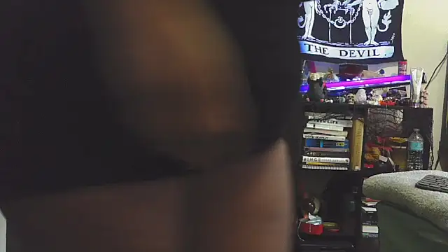 jdx00 online show from April 25, 2026, 11:35 pm