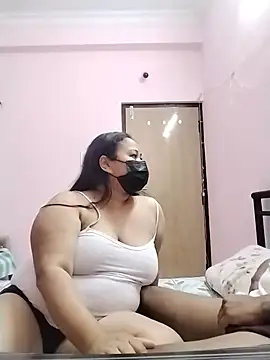 DesiSeductress online show from February 22, 2026, 3:13 pm