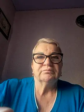 LanaLira435 online show from December 22, 2025, 8:25 am