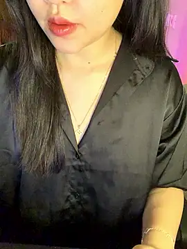 Sofiababy22 online show from May 2, 2026, 3:39 pm