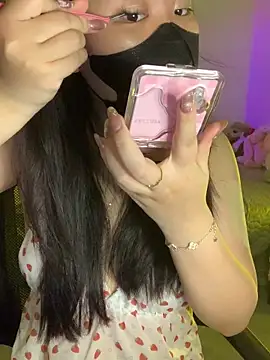 Sofiababy22 online show from May 11, 2026, 3:51 pm