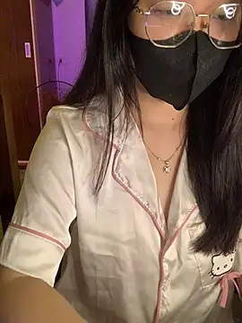 Sofiababy22 online show from April 28, 2026, 3:38 pm