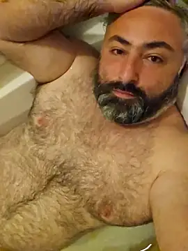 MacGuyver20 online show from February 15, 2026, 7:31 am