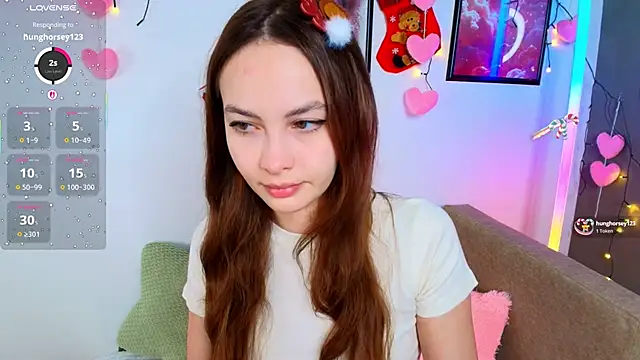 Adele Farrell online show from December 23, 2025, 2:00 am