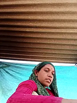 Karishma singh online show from March 12, 2026, 3:23 am