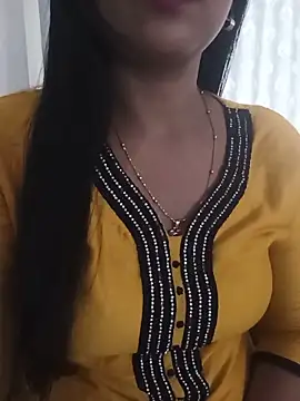 Snapshot of Deshi_bhabhi143 chatting on June 18, 2026, 6:23 am Deshi bhabhi143 online show from June 18, 2026, 6:23 am