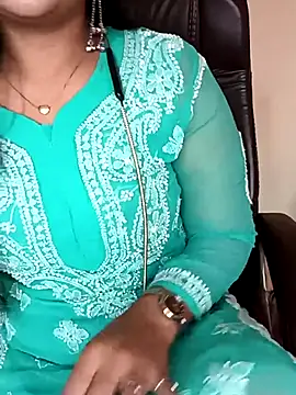 Snapshot of Deshi_bhabhi143 chatting on August 3, 2026, 6:21 am Deshi bhabhi143 online show from August 3, 2026, 6:21 am