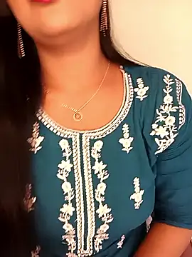Deshi bhabhi143 online show from May 2, 2026, 5:45 am