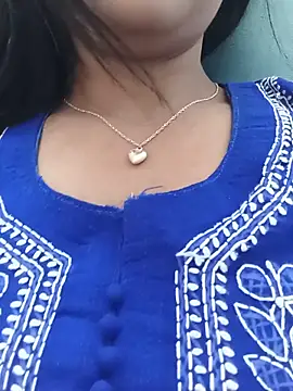 Snapshot of Deshi_bhabhi143 chatting on June 13, 2026, 6:33 am Deshi bhabhi143 online show from June 13, 2026, 6:33 am