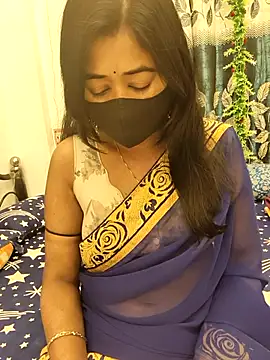 Snapshot of sexy-mahi_ chatting on February 2, 2026, 12:59 pm sexy-mahi online show from February 2, 2026, 12:59 pm