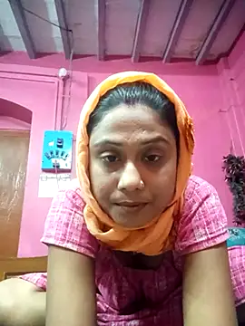 Snapshot of Hooghlypinkivabi chatting on February 6, 2026, 12:45 pm Hooghlypinkivabi online show from February 6, 2026, 12:45 pm