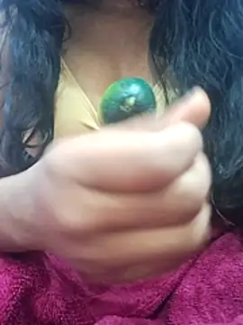 Snapshot of telugupilla0925 chatting on January 19, 2026, 9:24 am telugupilla0925 online show from January 19, 2026, 9:24 am