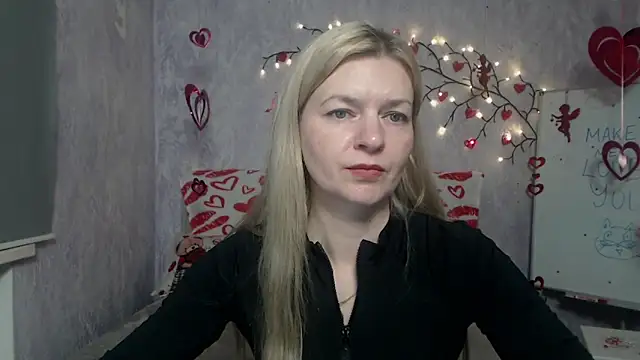 Snapshot of MelissaTyler chatting on February 13, 2026, 9:42 am MelissaTyler online show from February 13, 2026, 9:42 am