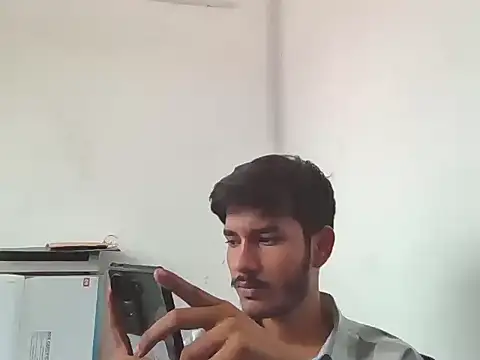 Snapshot of badaa_lund chatting on March 31, 2026, 7:21 am badaa lund online show from March 31, 2026, 7:21 am