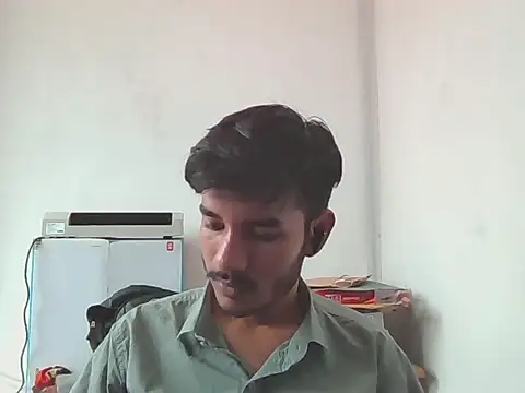 Snapshot of badaa_lund chatting on March 28, 2026, 8:59 am badaa lund online show from March 28, 2026, 8:59 am