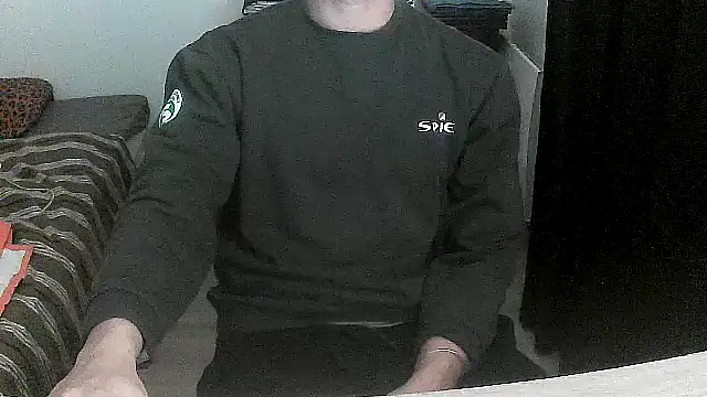 Fredlebo online show from December 22, 2025, 10:32 pm